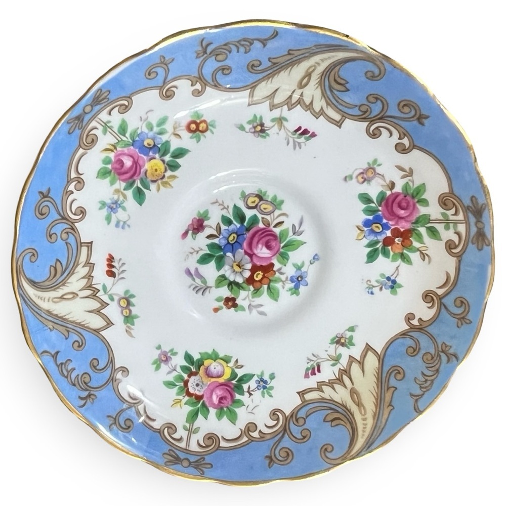 Tuscan Fine Bone China Blue Flower Bouquet Pattern Tea Cup and Saucer - Picture 4 of 10